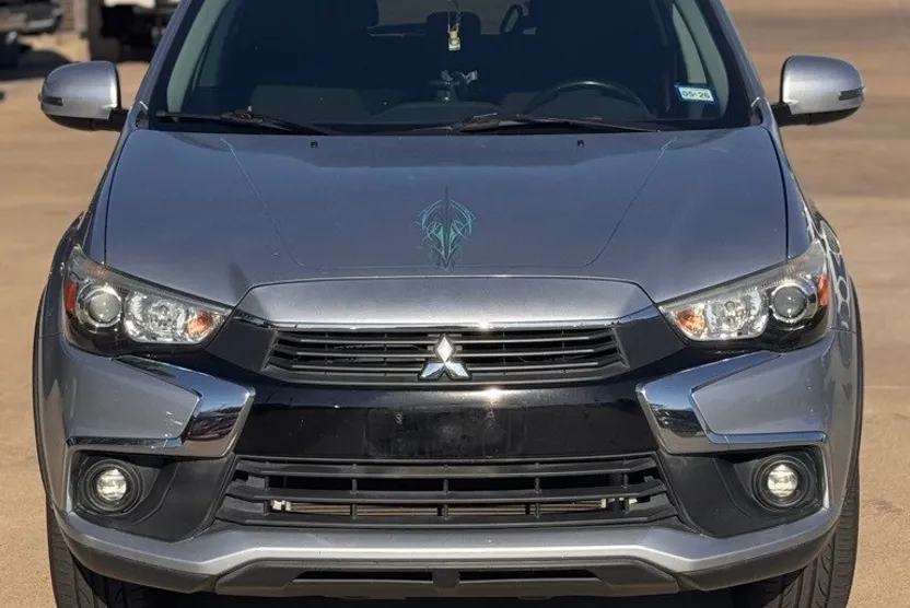 2017 Mitsubishi Outlander Sport ES photo 1