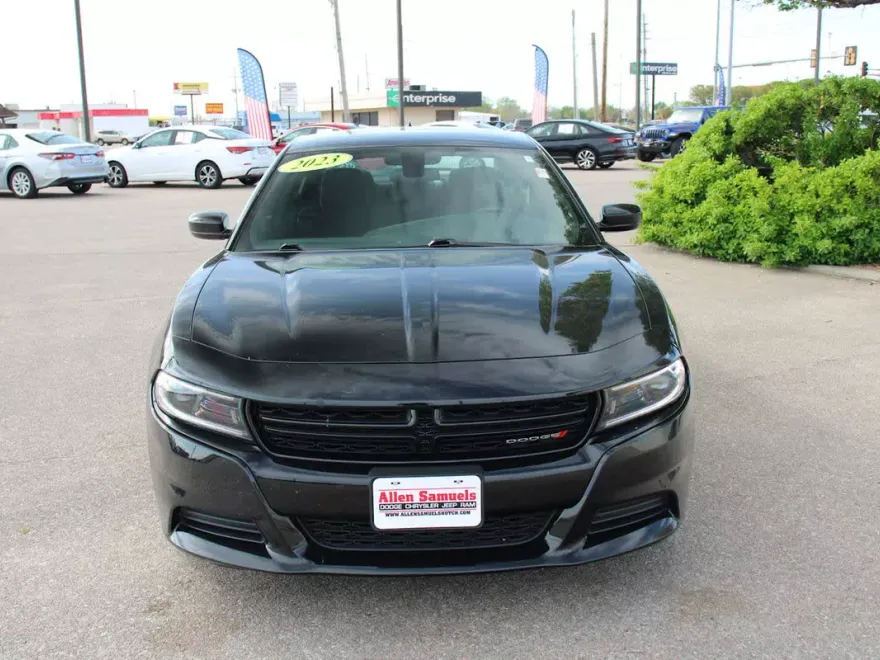 2023 Dodge Charger SXT photo 1