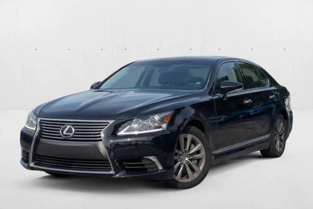 2013 Lexus LS 460 photo 1