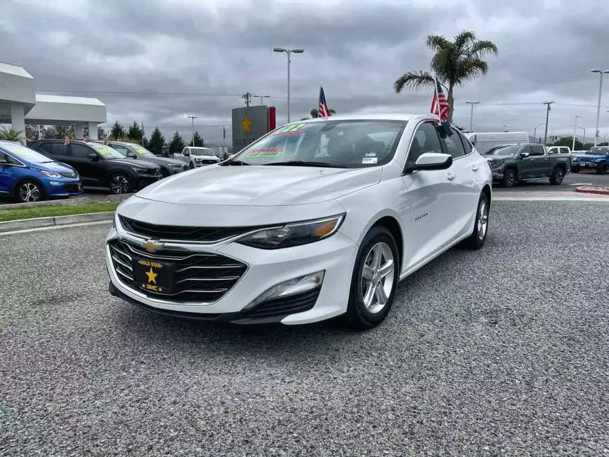 2022 Chevrolet Malibu 1LT photo 1