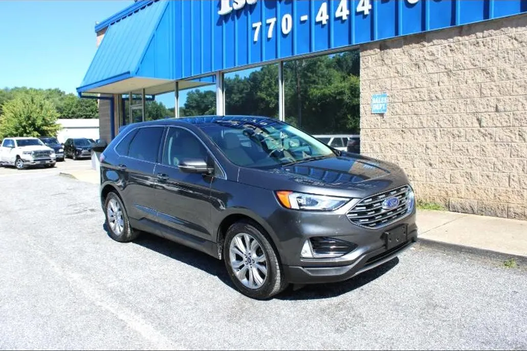 2019 Ford Edge Titanium photo 1