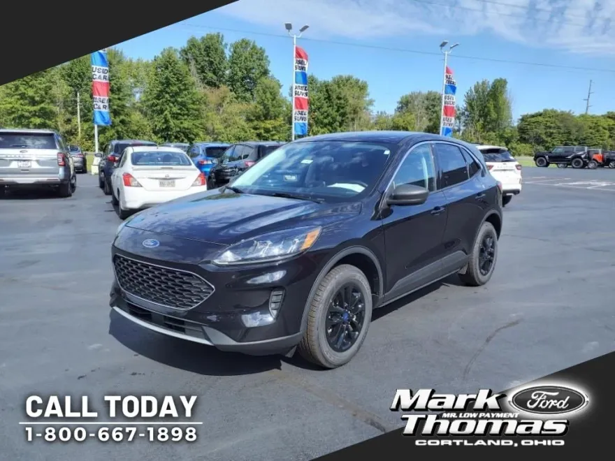 2022 Ford Escape SE photo 1