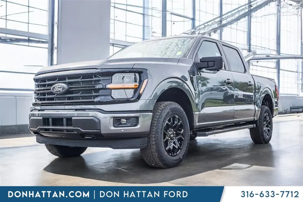 2025 Ford F-150 XLT photo 1