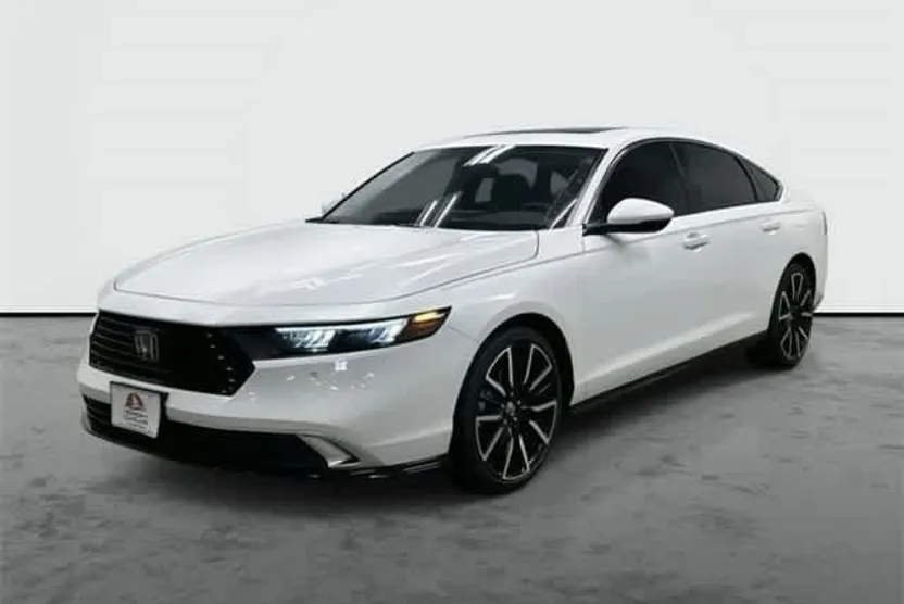 2025 Honda Accord Hybrid Touring photo 1