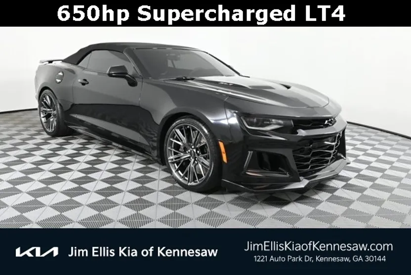 2023 Chevrolet Camaro ZL1 photo 1