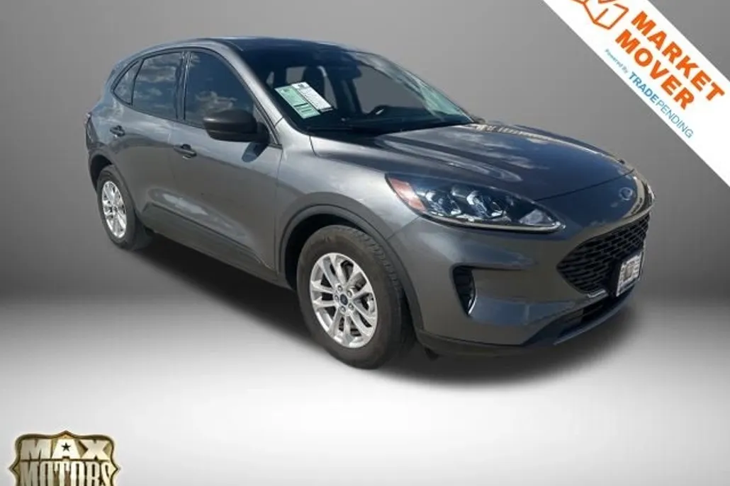 2022 Ford Escape S photo 1