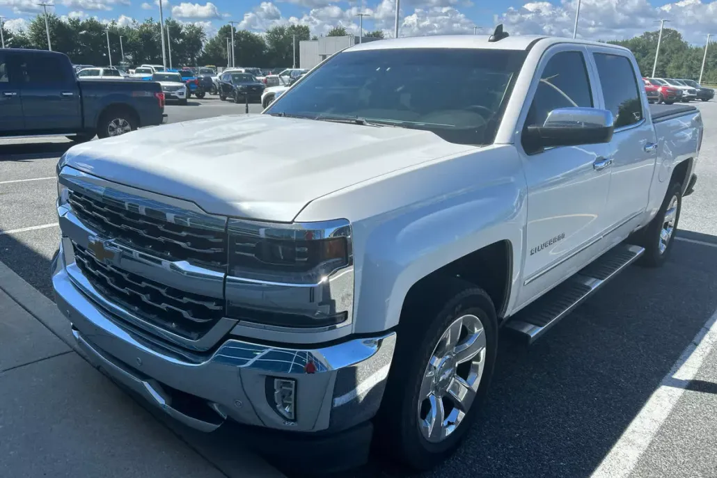 2018 Chevrolet Silverado 1500 LTZ photo 1