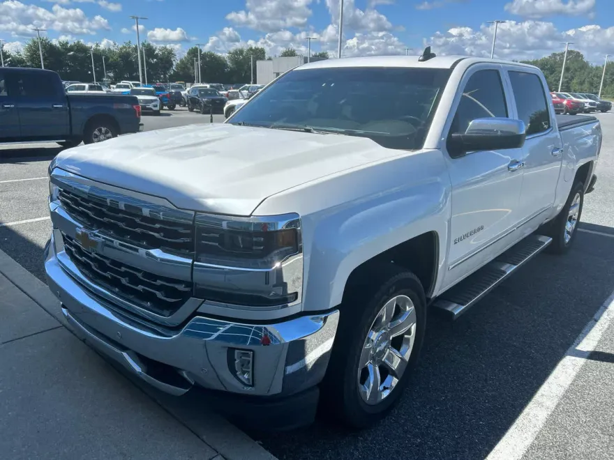 2018 Chevrolet Silverado 1500 LTZ photo 1