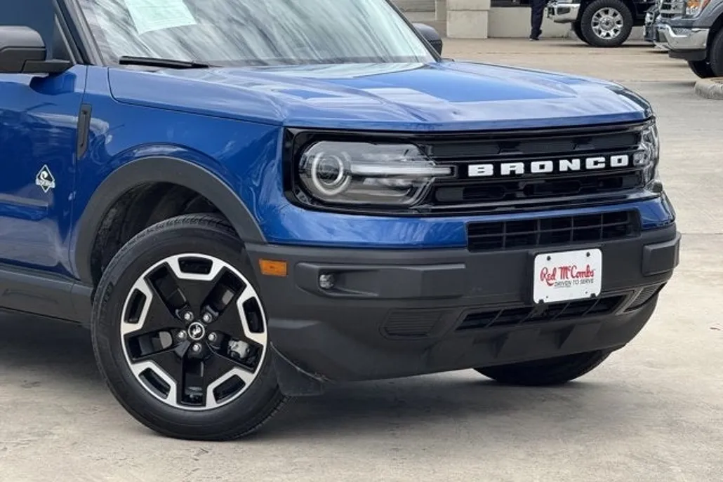 2024 Ford Bronco Sport Outer Banks photo 1