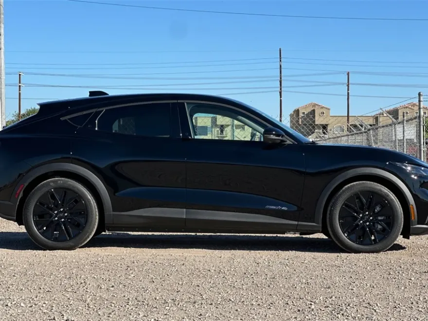 2025 Ford Mustang Mach-E Select photo 1