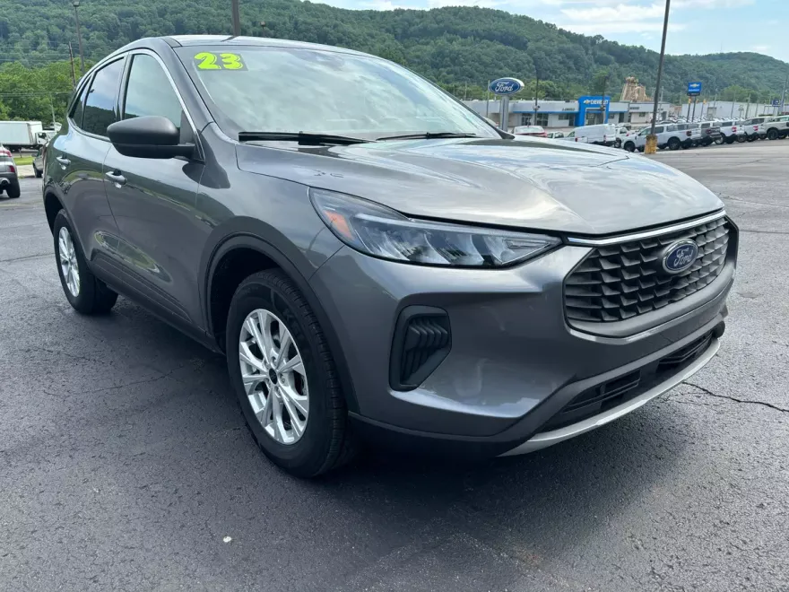 2023 Ford Escape Active photo 1