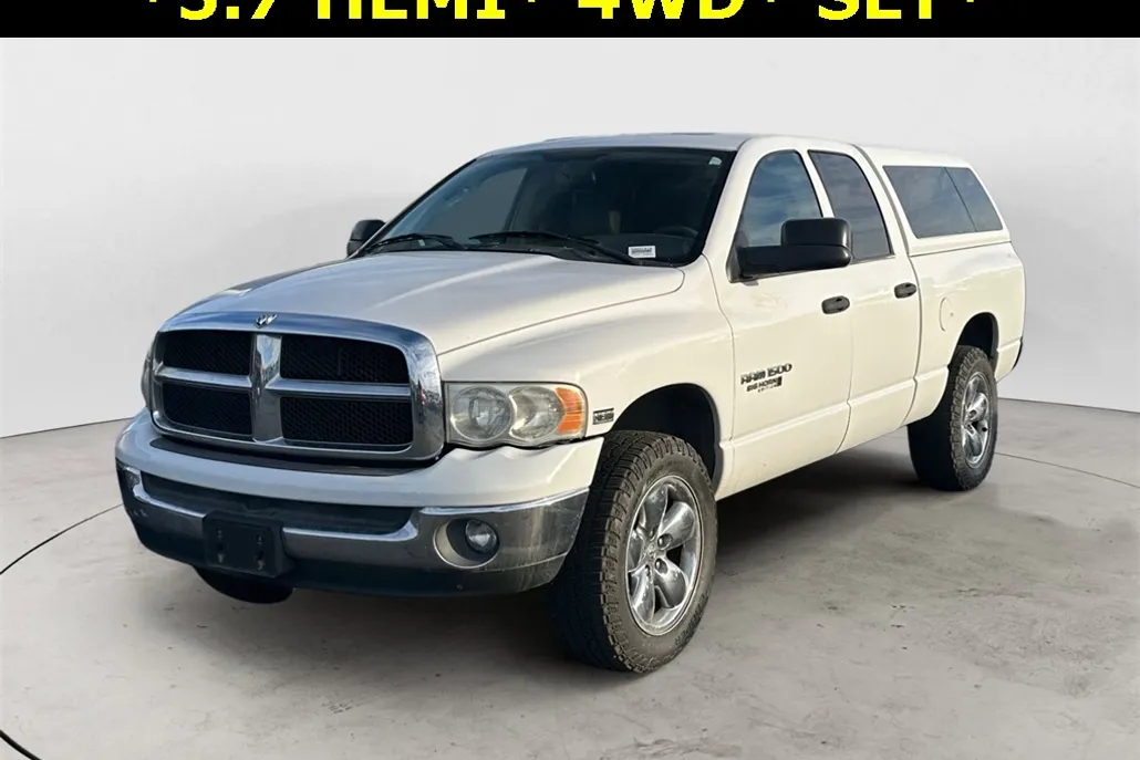 2005 Dodge Ram SLT photo 1