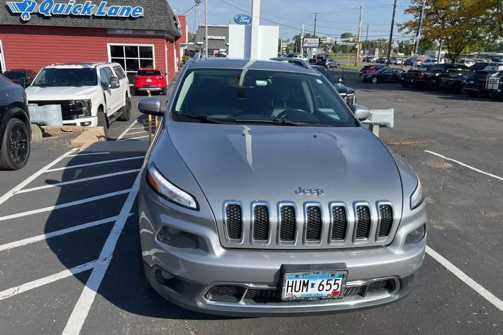2015 Jeep Cherokee Limited photo 1