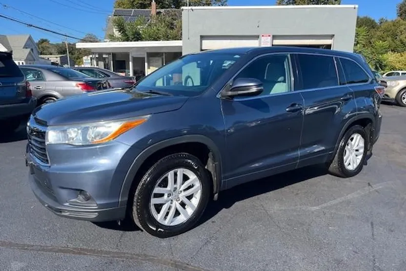 2014 Toyota Highlander Base Hybrid photo 1