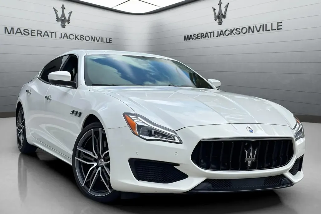 2021 Maserati Quattroporte GranSport photo 1
