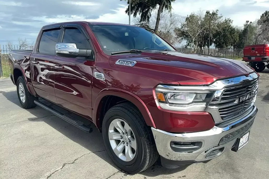 2019 Ram 1500 Laramie photo 1