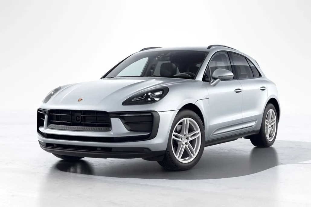 2025 Porsche Macan T photo 1