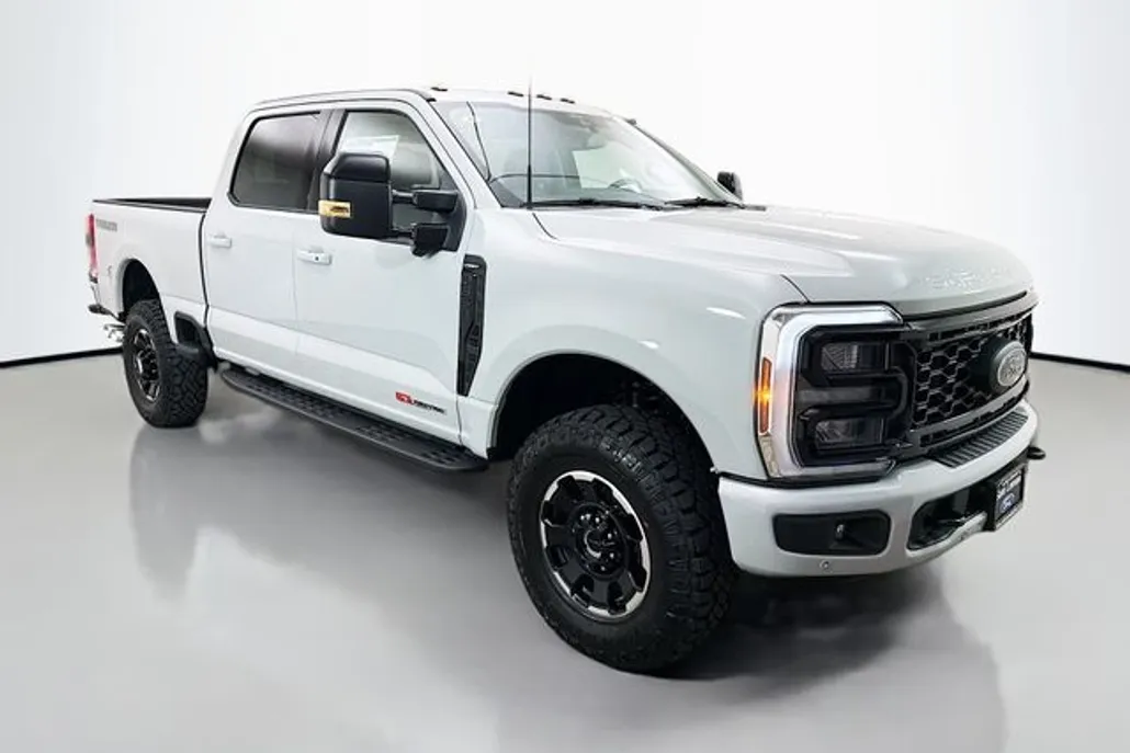 2025 Ford F-350 photo 1
