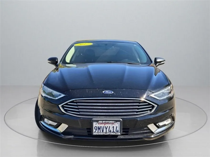 2017 Ford Fusion SE photo 1