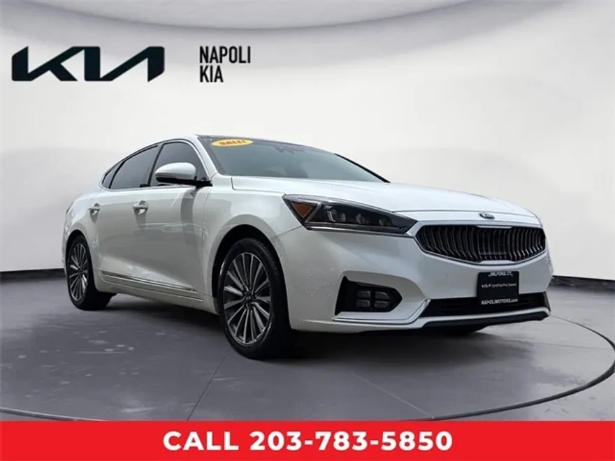 2017 Kia Cadenza Technology photo 1