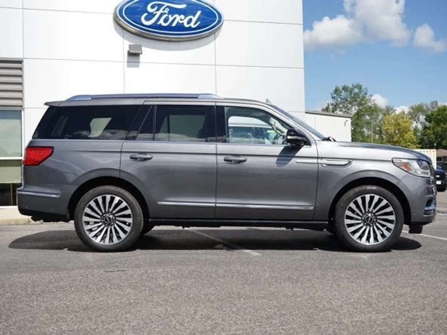 2021 Lincoln Navigator Reserve photo 1
