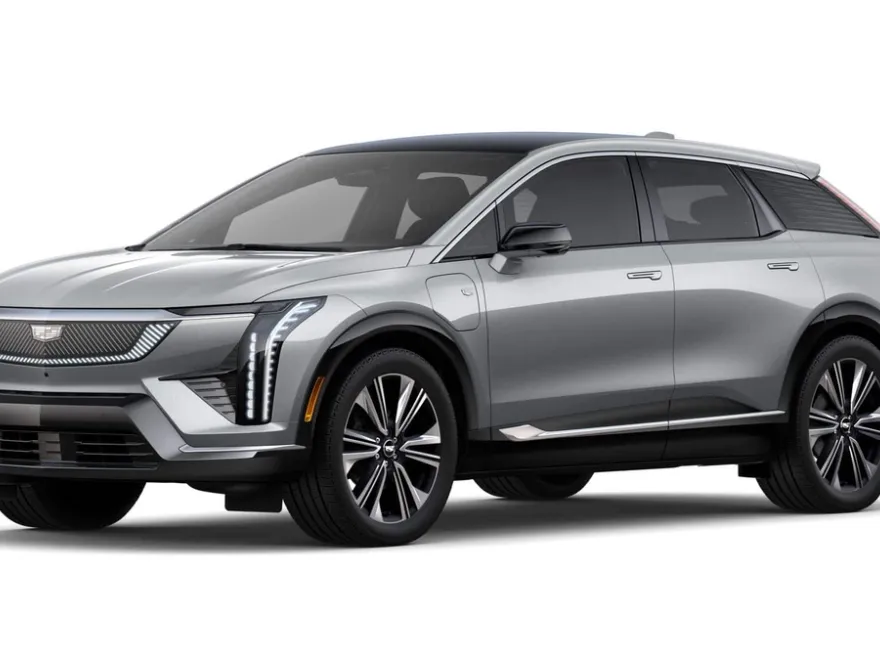 2025 Cadillac Optiq Luxury photo 1