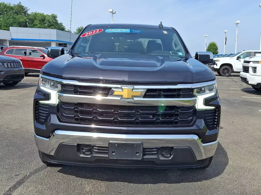 2022 Chevrolet Silverado 1500 LT photo 1