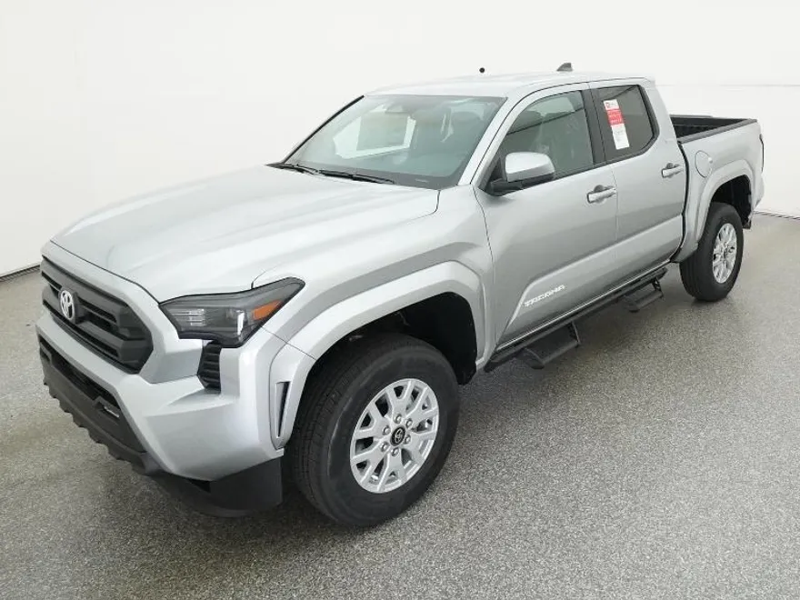 2025 Toyota Tacoma SR5 4x4 Double Cab photo 1