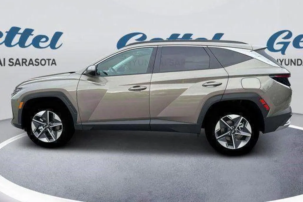 2025 Hyundai Tucson Hybrid SEL Convenience photo 1