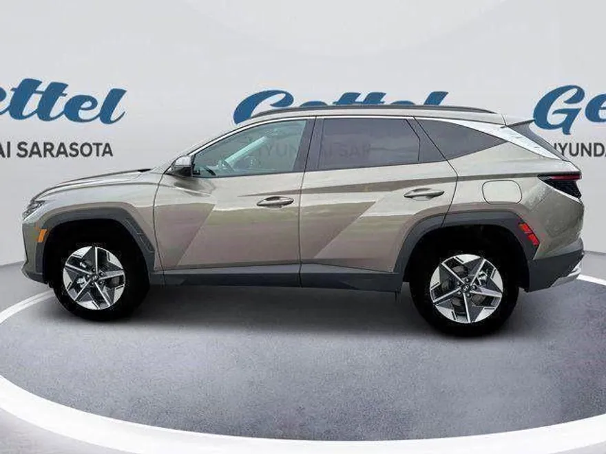 2025 Hyundai Tucson Hybrid SEL Convenience photo 1