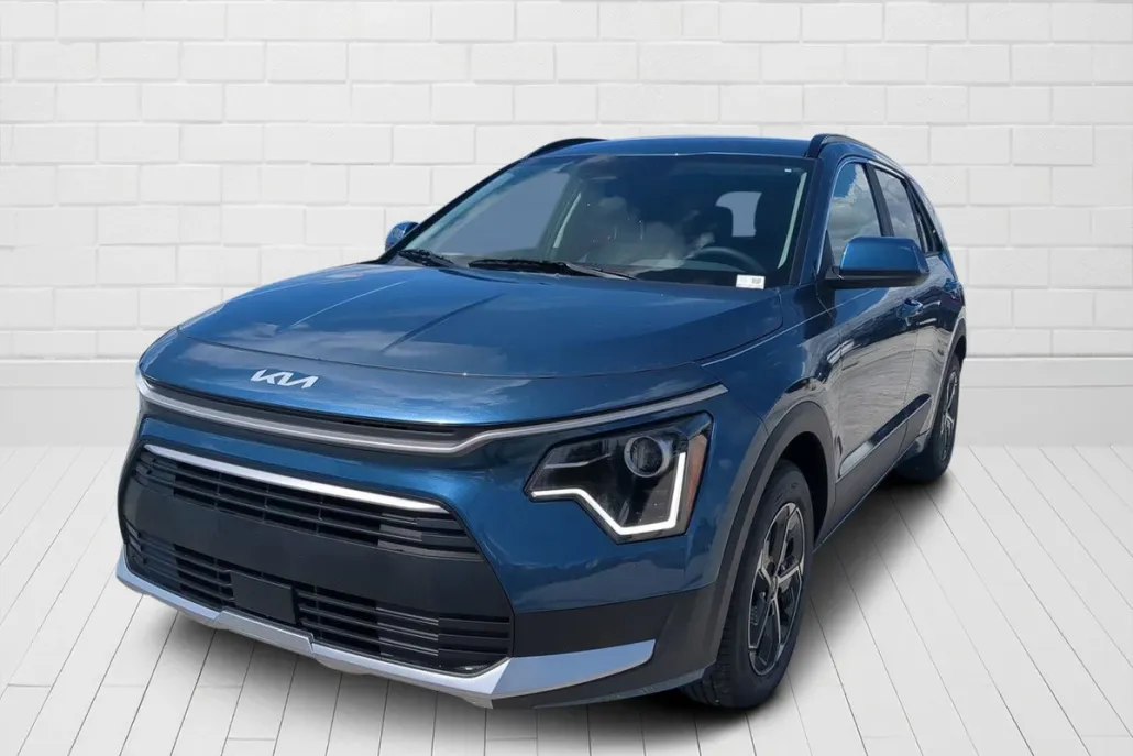 2025 Kia Niro EX photo 1