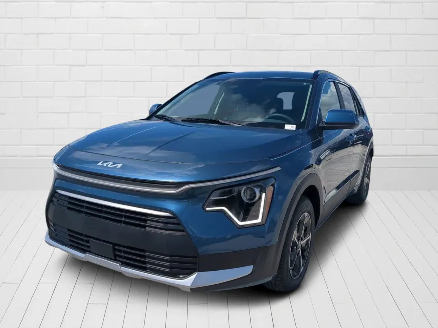 2025 Kia Niro EX photo 1