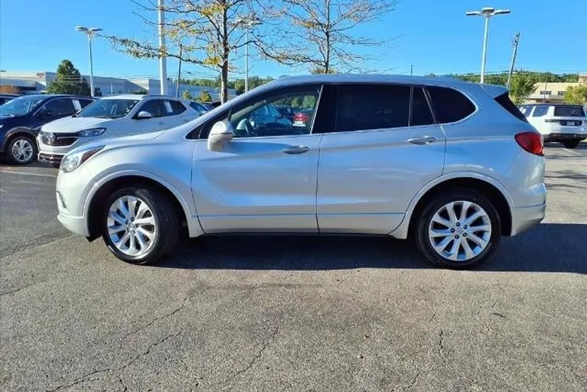 2017 Buick Envision Premium I photo 1