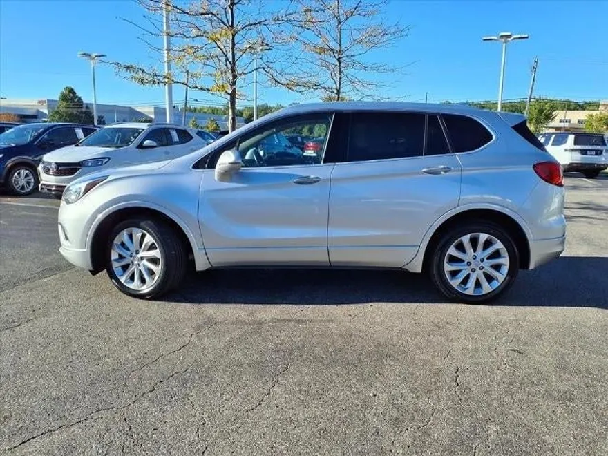 2017 Buick Envision Premium I photo 1