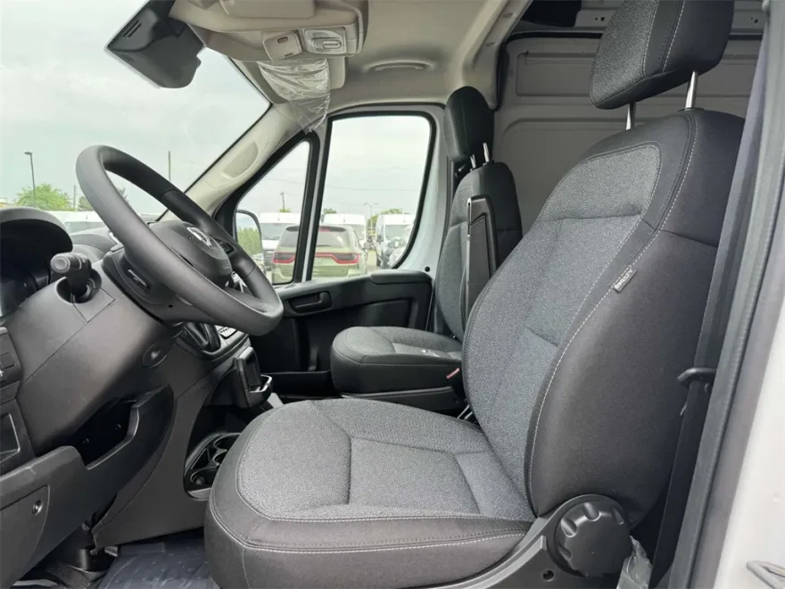 2025 Ram ProMaster 2500 photo 1