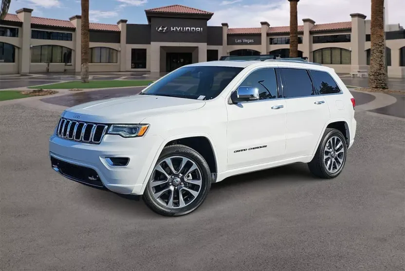 2017 Jeep Grand Cherokee Overland photo 1