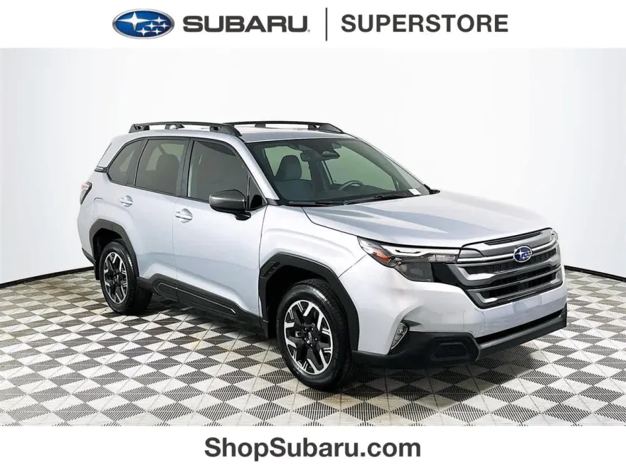 2025 Subaru Forester Premium Base photo 1