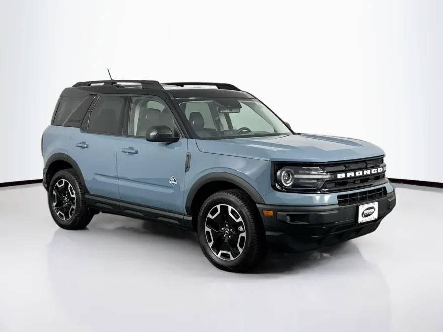 2021 Ford Bronco Sport Outer Banks photo 1