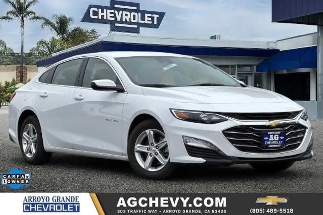 2023 Chevrolet Malibu 1LT photo 1