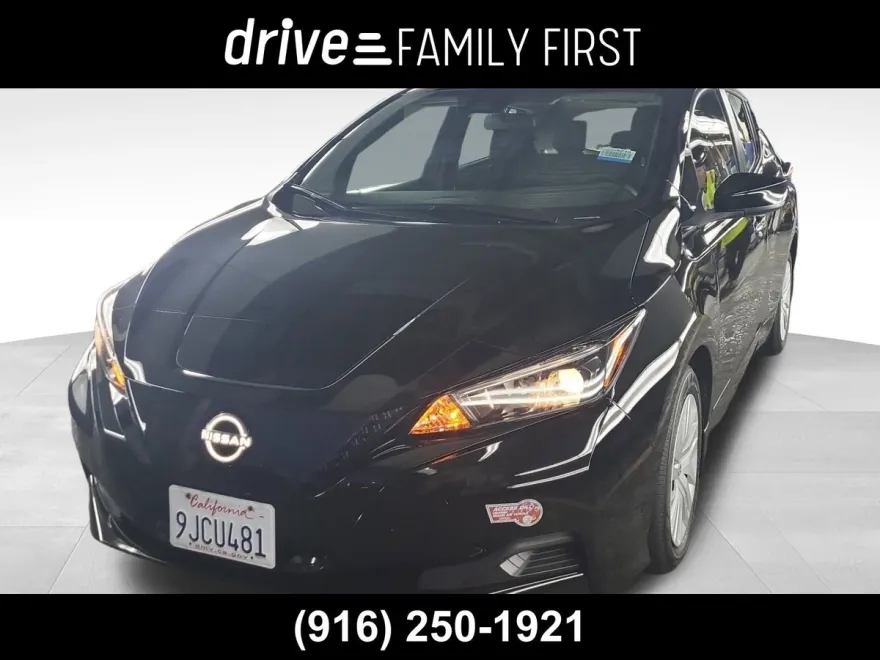 2024 Nissan Leaf S photo 1