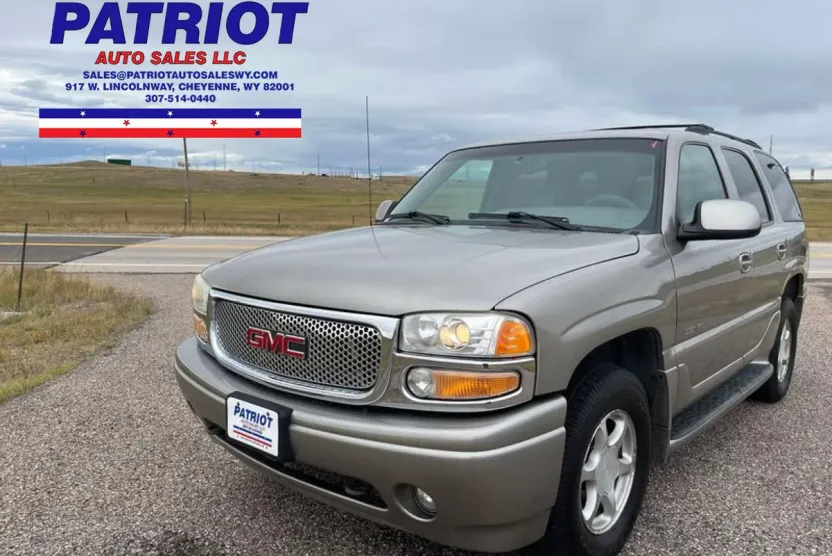 2001 Gmc Yukon 1500 Denali photo 1