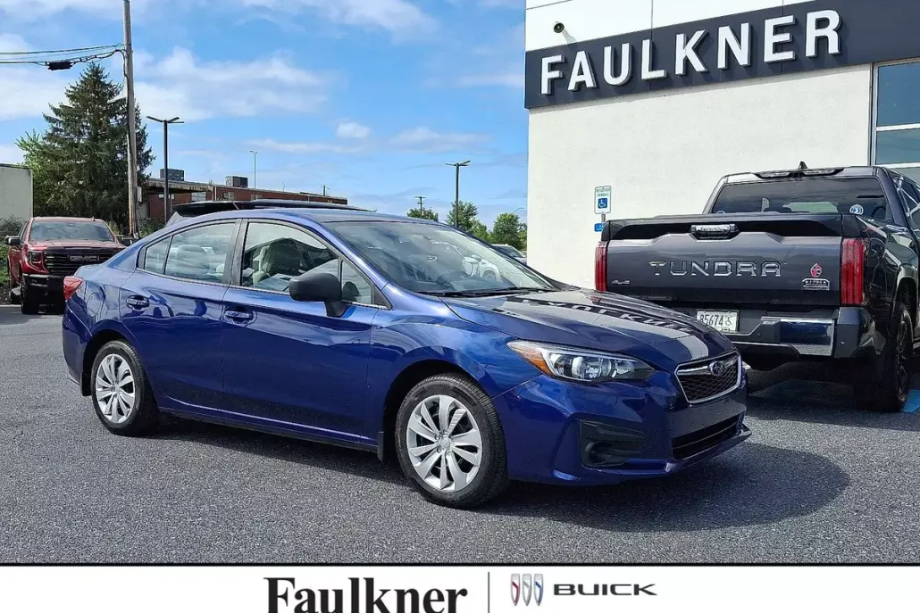 2017 Subaru Impreza 2.0i photo 1
