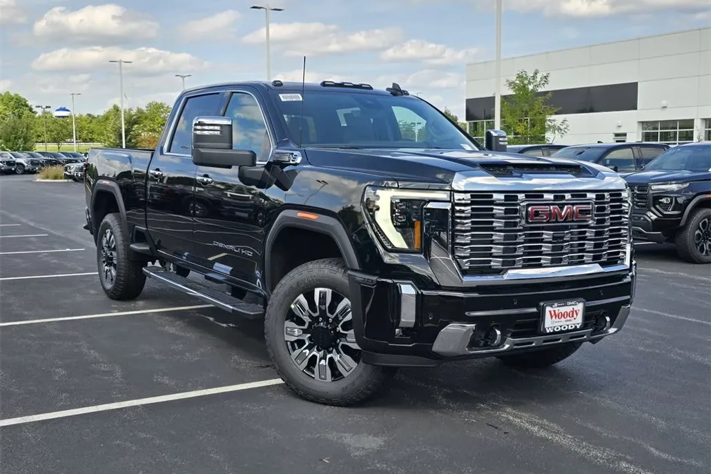2026 Gmc Sierra HD Denali photo 1