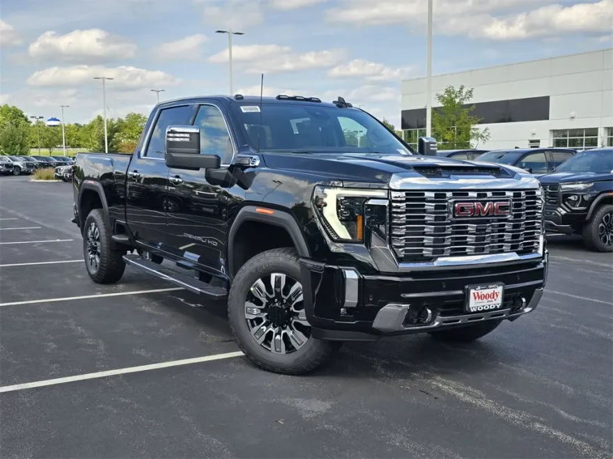 2026 Gmc Sierra HD Denali photo 1