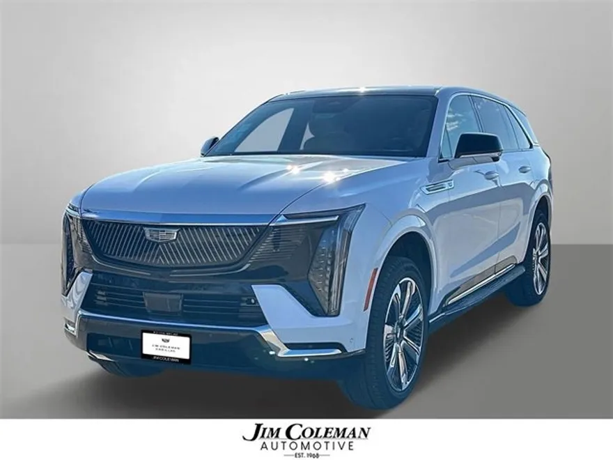 2025 Cadillac Escalade IQ Luxury photo 1