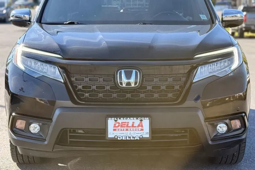 2019 Honda Passport Elite photo 1