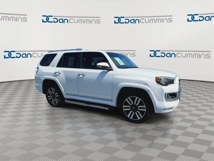 2014 Toyota 4Runner Limited photo 1