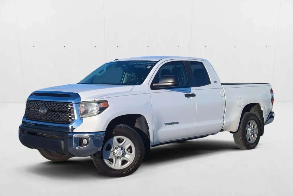 2019 Toyota Tundra SR5 Double Cab photo 1