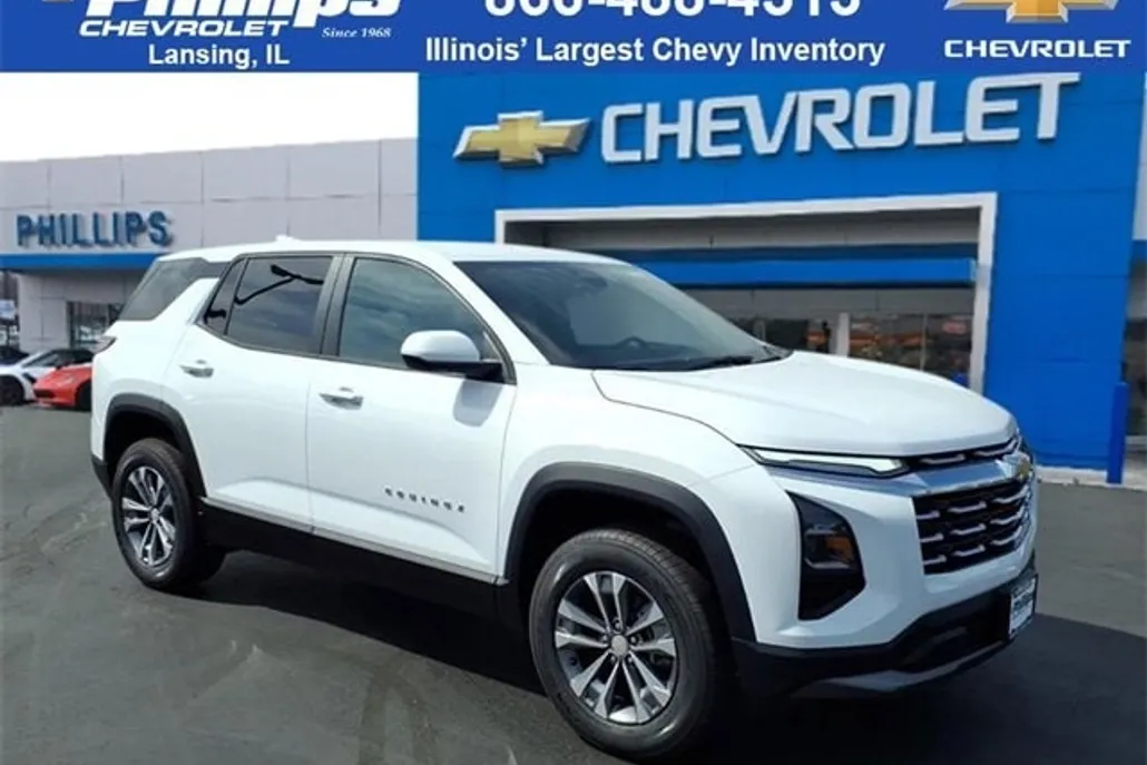 2026 Chevrolet Equinox LT photo 1