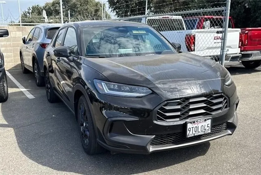 2025 Honda HR-V Sport photo 1